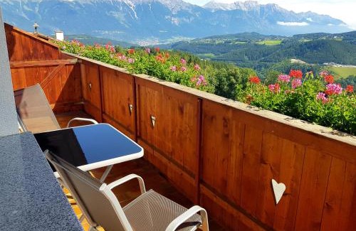 Mutters Apartamento | Ferienhaus Panorama