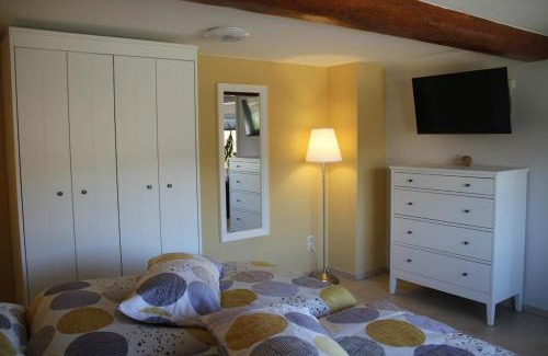 Medard Casa | Ferienhaus Pauline am Glan