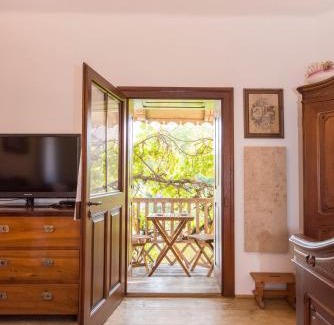 Poellau Casa | Ferienhaus Perner Gartenhaus unterm Lindenbaum