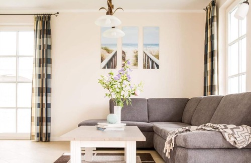 Bodstedt Casa | Ferienhaus Schilfrohrsänger 30 - Der Natur Ganz nah - Ferienhäuser Kranichsruh