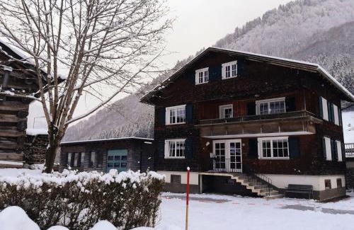 Mellau Chalet De Esquí | Ferienhaus Schindeler