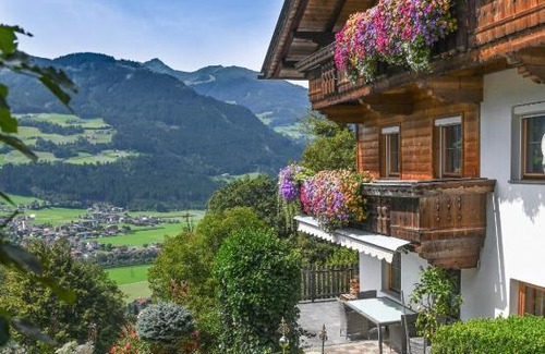 Stummerberg Apartamento | Ferienhaus Schneiderhäusl Zillertal