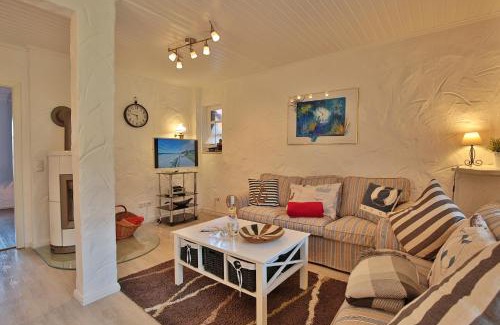 Scharbeutz Casa | Ferienhaus Seeweg 1 Ferienhaus Seeweg 1
