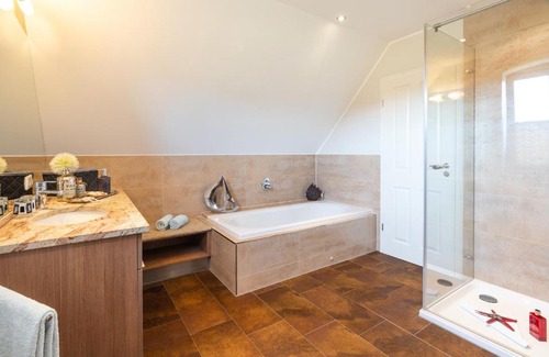Stubbenfelde Casa | Ferienhaus Strandgut - Reetdachhaus in Strandnähe