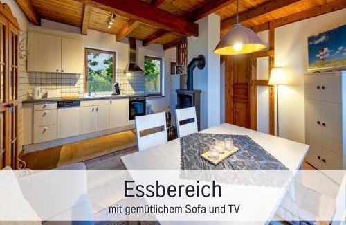 Steinberg Casa | Ferienhaus Töpferhaus - strandnah, haustierfreundlich, optimal für Workation, Kaminofen, Garten, für Paare und Alleinreisende