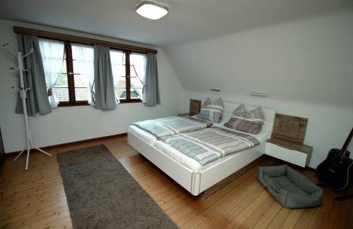 Heimbach Casa | Ferienhaus Vaters Haus am Rursee