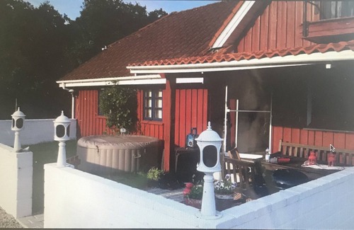Bylderup-Bov Casa | Ferienhaushälfte in Ruhiger Alleinlage mit Eigenem Garten und Aussenwhirlpool
