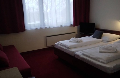 Podersdorf am See Cama Y Desayuno | Ferienherbergen S. u. J. Zeisz - Double room with shower, WC, 1-2 nights