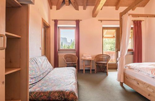Castelrotto Apartamento | Ferienparadies Sabina Zirbel