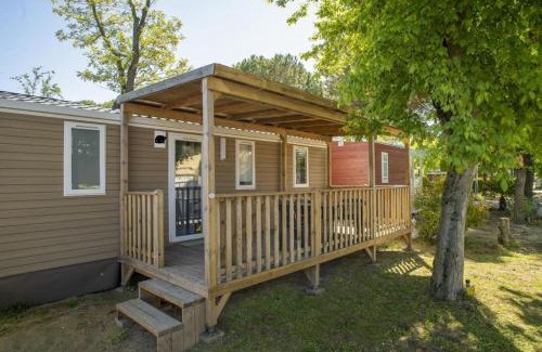 Zadina Pineta Casa | Ferienpark Cesenatico Mobilehome Orione für 5 Personen