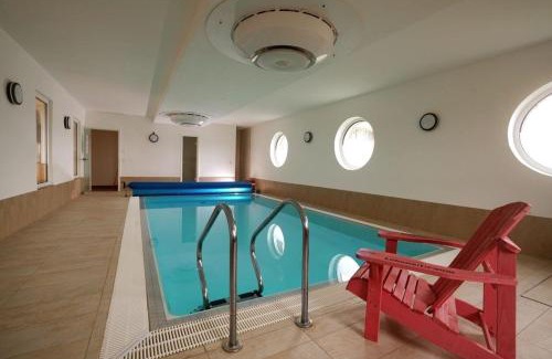 Hohen Wieschendorf Casa | Ferienvilla In Hohenkirchen Mit Privatem Pool Birdieweg 11A