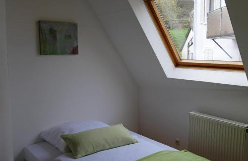 Neustadt-Hambach Apartamento | Ferienwohnung Bildgasse
