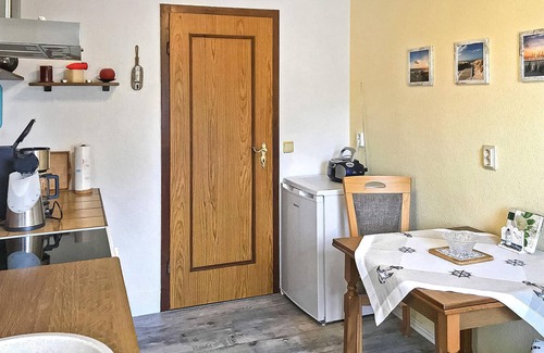 Altenkirchen Apartamento | Ferienwohnung Altenkirchen