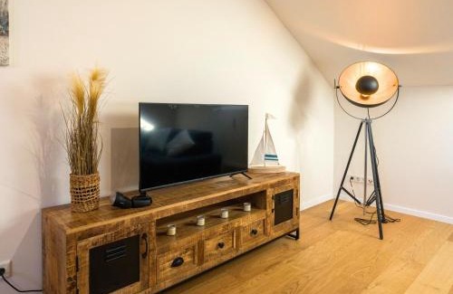 Berg Apartamento | Ferienwohnung Aufhausen - die Sternengucker-Wohnung im 5-Seen-Land