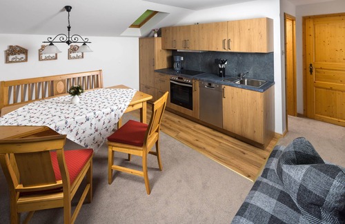 Schwob Apartamento | Ferienwohnung 2 für 2 bis 4 Personen, 75 qm, 2 Schlafzimmer, Balkon
