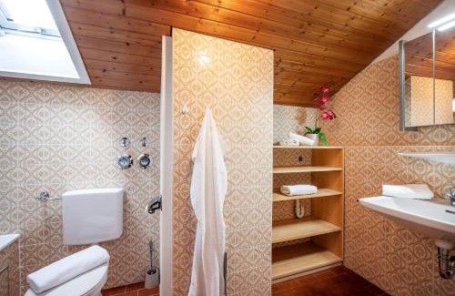 Oberaudorf Apartamento | Ferienwohnanlage Oberaudorf F7 mit Hallenbad und Sauna