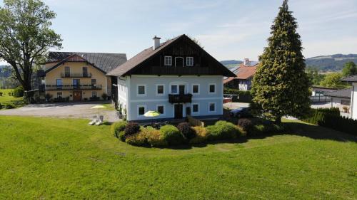Neumarkt am Wallersee Apartamento | Ferienwohnung Wallersee