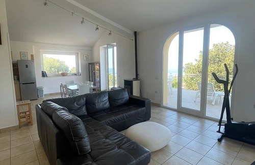 Marina Di Camerota Apartamento | Ferienwohnung/app. für 6 Gäste mit 150m² in Marina di Camerota