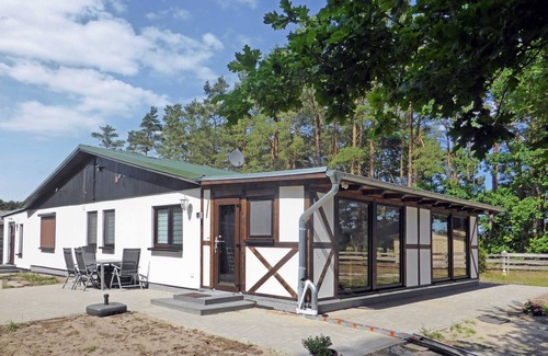 Bodstedt Apartamento | Ferienwohnung 1 - Ferienhaus am Waldessaum