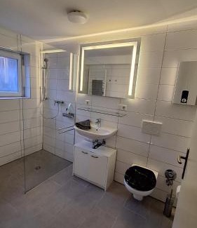 Calw Apartamento | Ferienwohnung 2 Zimmer mit Terrasse, ebenerdig