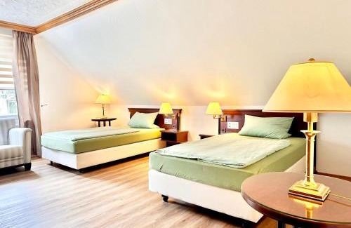 Loehne Apartamento | Ferienwohnung 3 bis 6 Pers WLAN und Parkplatz, HDZ und Kliniken in der Nähe, direkt an der A2 und A30 gelegen