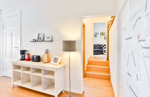 Tribseer Vorstadt Apartamento | Ferienwohnung 3 - Ferienwohnungen Tribseer Damm 6
