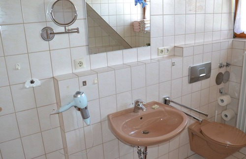 Kressbronn Apartamento | Apartamento 6 con cerca de 100 metros cuadrados, 2 dormitorios para un máximo. 4 personas