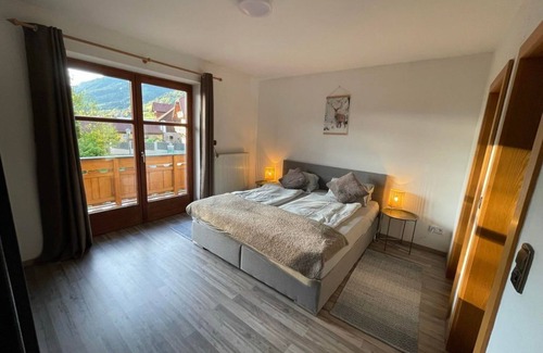 Millstatt Cama Y Desayuno | Ferienwohnung 6, Südbalkon, Blick auf die Berge - Hotel-gasthof Lammersdorf