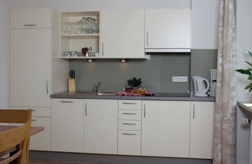 Aufham Apartamento | Apartamento 6 "Untersberg", para no fumadores, 2 habitaciones, TV vía satélite, 4 estrellas, máx. 6 personas