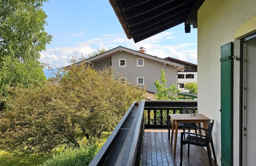 Seeon-Seebruck Apartamento | Ferienwohnung 80 qm 1 Sep. Schlafzimmer für 1-4 Personen mit Balkon