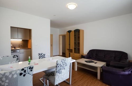 Pesenthein Apartamento | Ferienwohnung 80 qm2 - Familienhotel Steindl