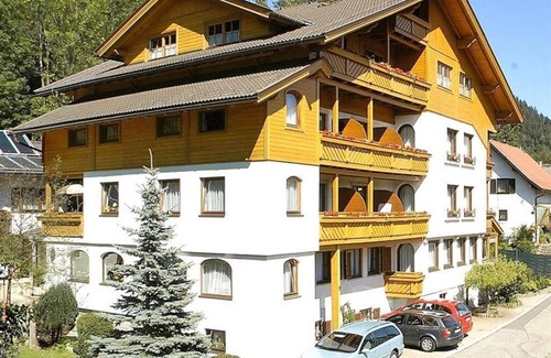 Pesenthein Apartamento | Ferienwohnung 80 qm2 - Familienhotel Steindl