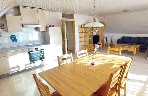 Ailingen Apartamento | Ferienwohnung am Bodensee, Weitblick, Zentral, Günstig, Gepflegt, Fam.freundlich