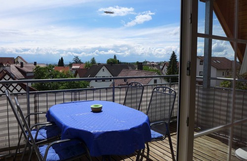 Ailingen Apartamento | Ferienwohnung am Bodensee, Weitblick, Zentral, Günstig, Gepflegt, Fam.freundlich