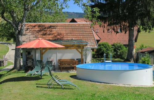 Tegernau Apartamento | Ferienwohnung 'auf dem Burstel'