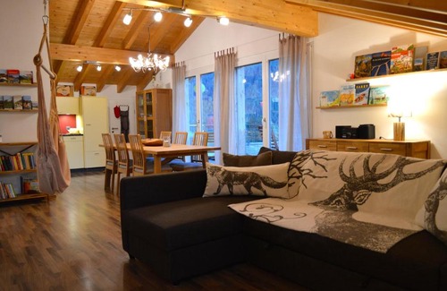 Surava Apartamento | Ferienwohnung Albula im Herzen Graubündens