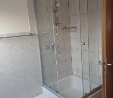 Almdorf Apartamento | Ferienwohnung Almdorf