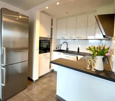Missen-Wilhams Apartamento | Ferienwohnung Almglück mit Pool uns Sauna, direkt am Skilift