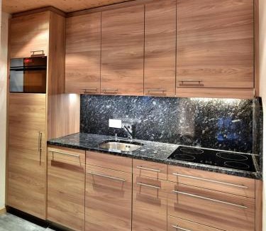 Grindelwald Apartamento | Ferienwohnung Alpenglühen