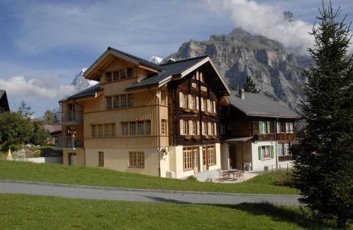 Murren Apartamento | Ferienwohnung Alte Bäckerei