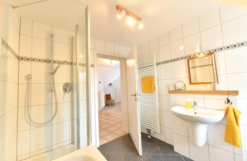 Lindlar Apartamento | Ferienwohnung am Altenlinderstall