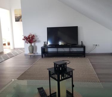Calden Apartamento | Ferienwohnung am Dörnberg