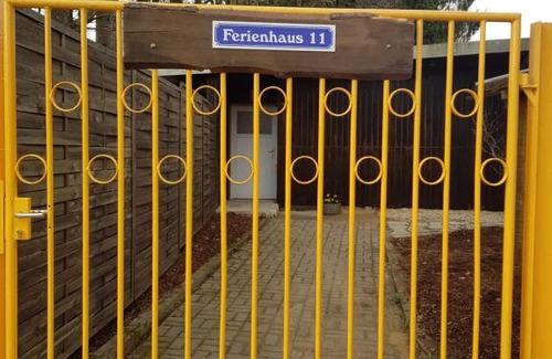 Grossbreitenbach Casa | Ferienwohnung am Schwimmbad