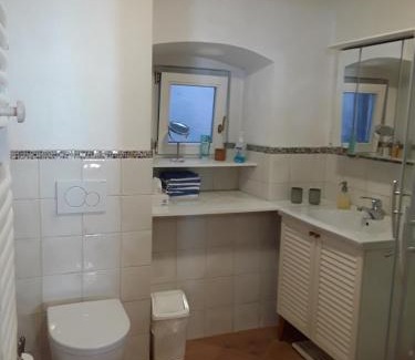 Fuerstenfeld Apartamento | Ferienwohnung am Hauptplatz