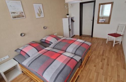 Bahnhofsvorstadt Apartamento | Ferienwohnung am Hirtenplatz