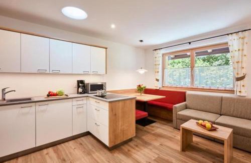 Naz Sciaves Apartamento | Ferienwohnung am Kernhof - Neues Apartment in ruhiger Lage mitten in der Natur - ideal für Paare, Familien, Gäste mit Hunden