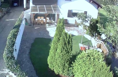 Siegsdorf Apartamento | Ferienwohnung Am Moosweg, 100qm, Terrasse, 1 Schlafzimmer, 1 Wohnzimmer, max 4 Pers