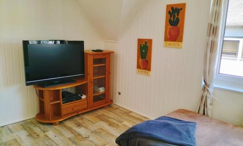 Adenau Apartamento | Ferienwohnung am Nürburgring 2.OG