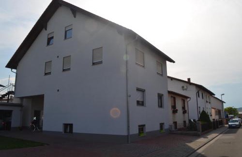 Westhofen Apartamento | Ferienwohnung Am Neuberg