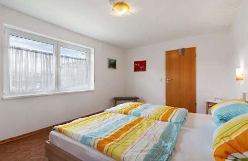 Altenheim Apartamento | Ferienwohnung am Reitplatz